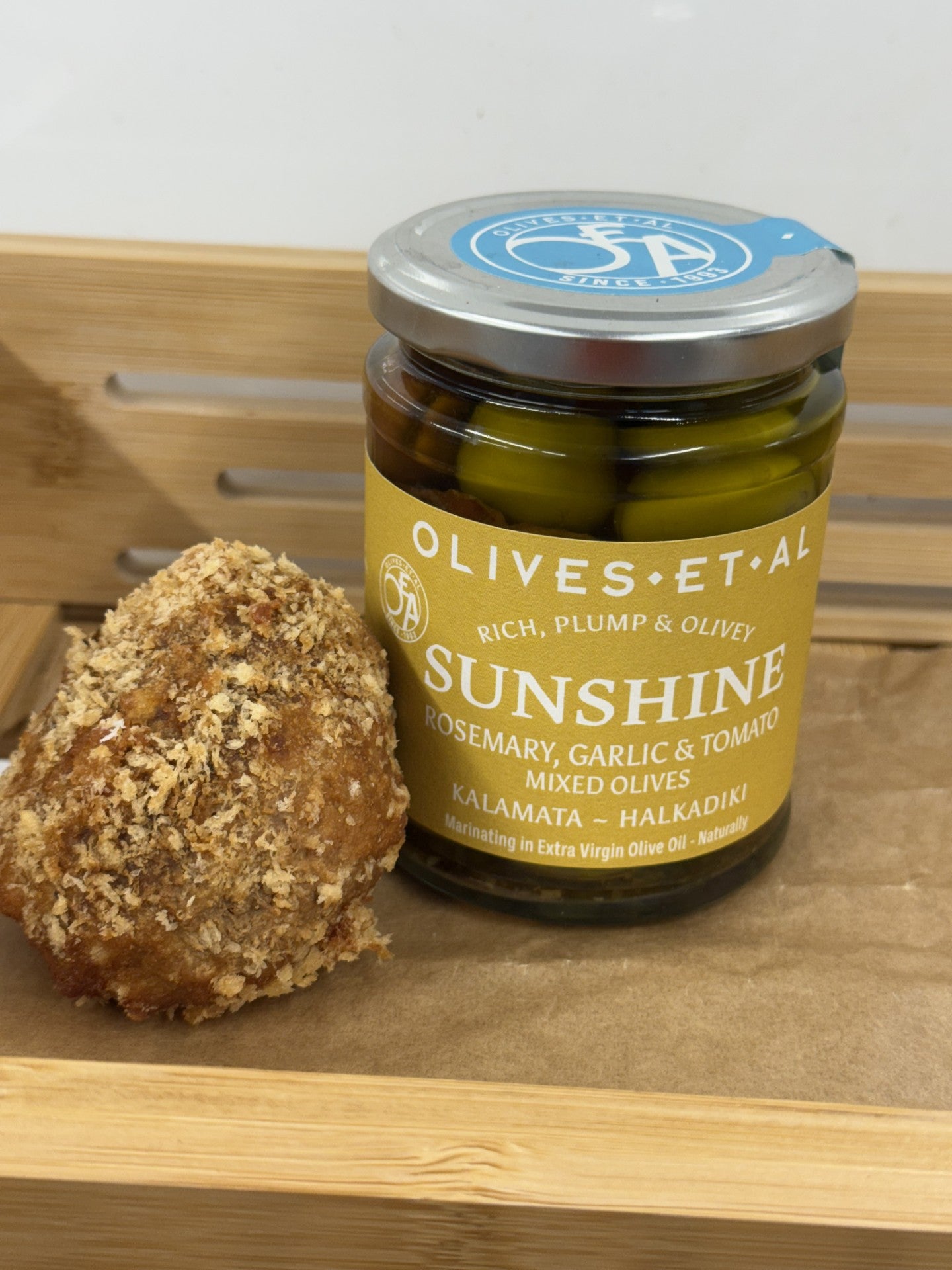 THE MEDITERRANEAN CHEGG HAMPER